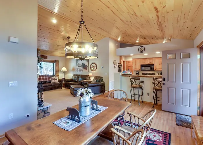 Holiday home 3 Mi To Fool Hollow Lake: Cozy W/ Fire Pit *
