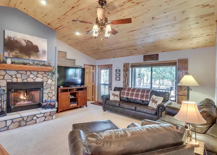 Holiday home 3 Mi To Fool Hollow Lake: Cozy W/ Fire Pit *